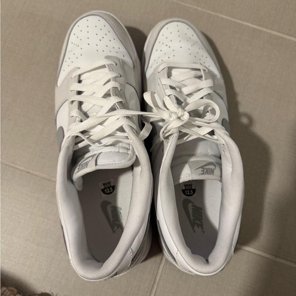 Nike Dunk Low Grey Fog - Gray and White Nike sneakers - Picture 3 of 5